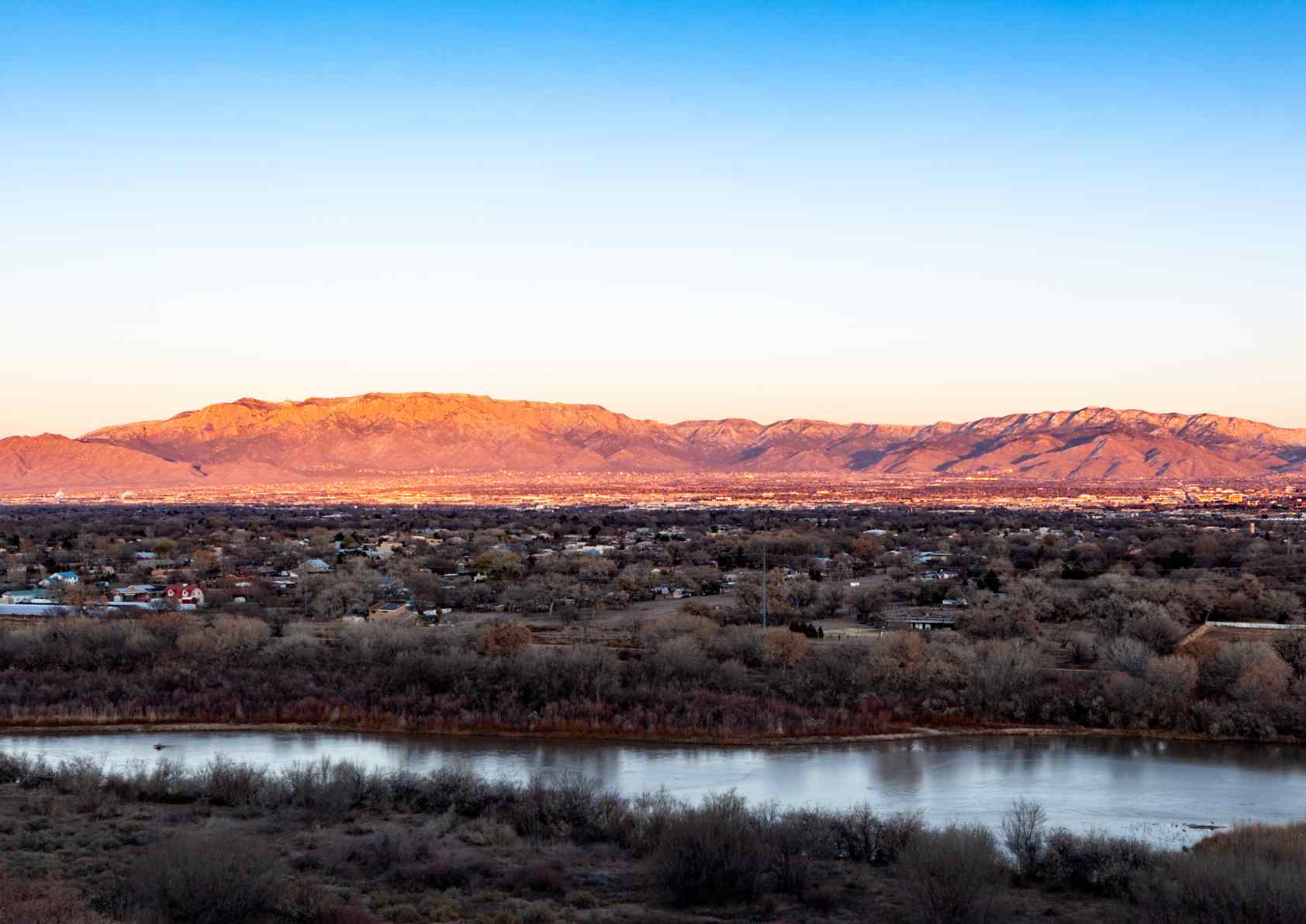 Albuquerque Neighborhoods With Mountain Views (2026) 